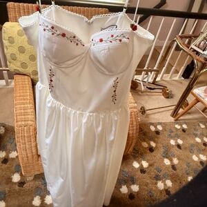 Zarita Midi Dress in White Runaway The Label xxl